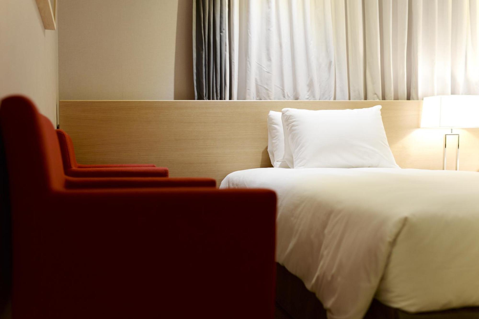 Hotel New Oriental Myeongdong Seul Quarto foto